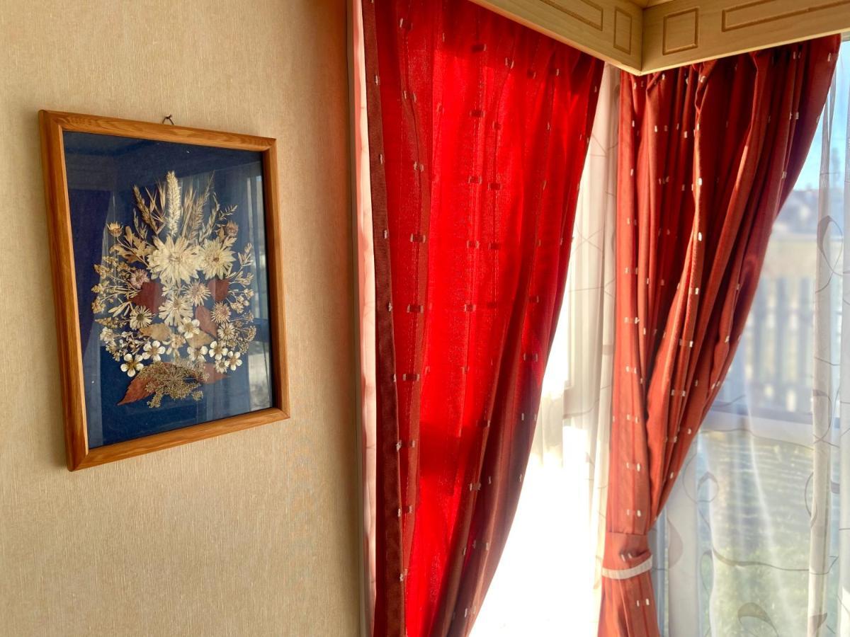 Kisvakond Vendeghaz Apartment Jeno Ngoại thất bức ảnh